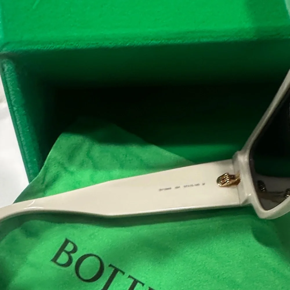 Bottega Veneta Cream and Black Sunglasses